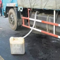 貨車油箱油量遠(yuǎn)程監(jiān)控,規(guī)避司機(jī)偷油